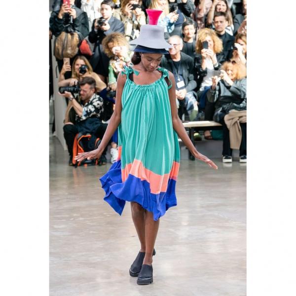 ISSEY MIYAKE イッセイミヤケISSEY トリカラープリーツワンピース 緑他  