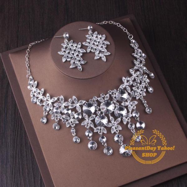 キーワード：ネックレスセット イヤリング ピアス ラインストーン シルバー キラキラ ウェディングアクセサリー ウエディングヘッドドレス 花嫁 結婚式 二次会 ティアラ ヘアコサージュ 髪飾り ヘアアクセサリー ウェディング小物 プリンセス...