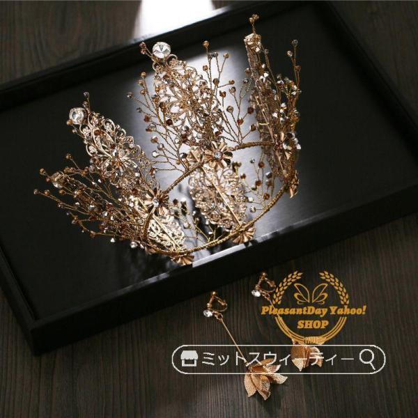 キーワード：花嫁 結婚式 二次会 ティアラ カチューシャ クラウン 王冠 ヘッドドレス 髪飾り ヘアアクセサリー ウェディング小物 プリンセス 姫系 ジュエリー 安い ウェディング ウエディング ブライダル 発表会 演奏会 コンサート 音楽...