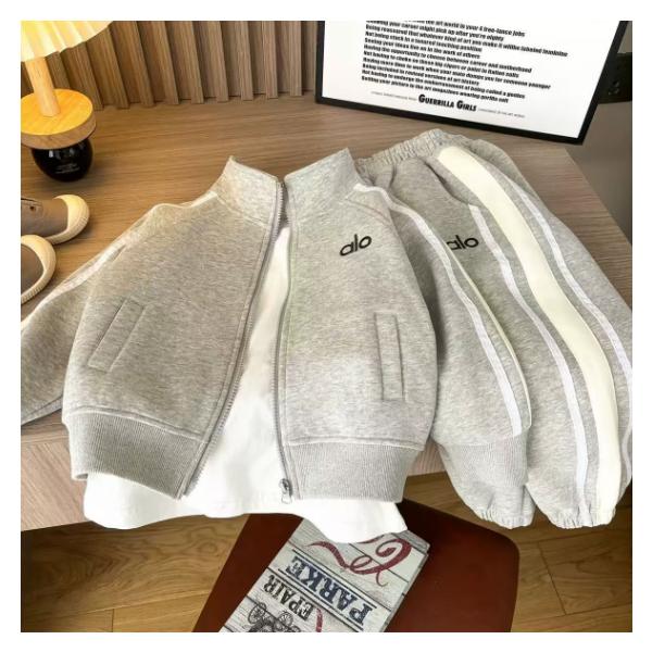 検索キーワード：子供用ジャージ上下セット ガールズ用 ジャージ 上下 キッズ 女の子 ジュニア 120 130 140 150 160cm 春秋 ジッパー付き スウェット 長袖 ガールズ トレーナー スポーツウェア カジュアル ランニング ...