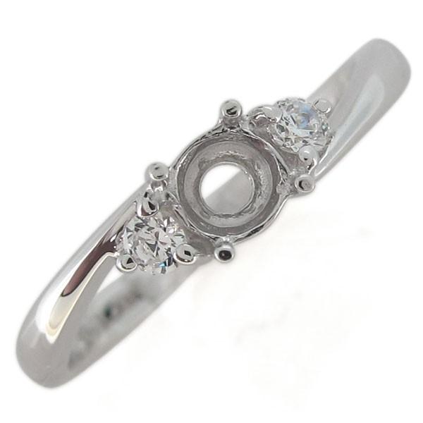 18金製のセミオーダー用の空枠です。お手持ちのルース(宝石)で製作致します。思い出の品や大切な形見などのリフォームにお役立てください。【18金カラー3色の中から】お選び頂けます。本体素材：K18ホワイトゴールド/K18イエローゴールド/K1...