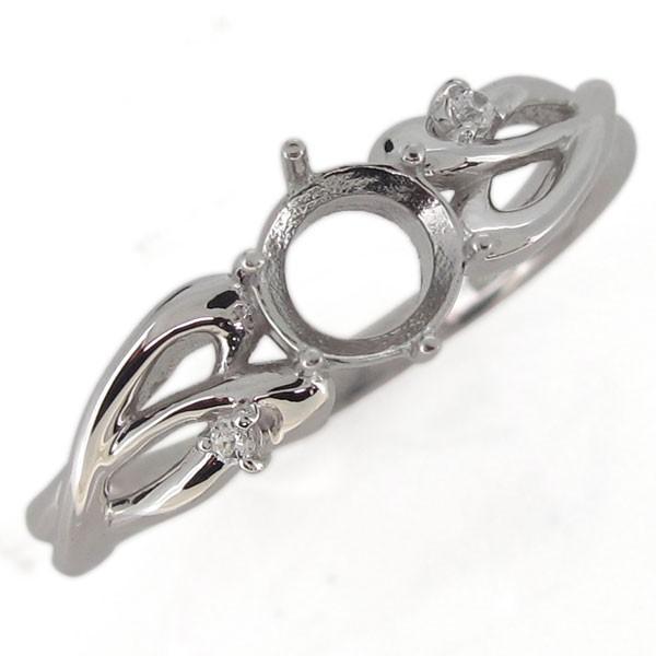 18金製のセミオーダー用の空枠です。お手持ちのルース(宝石)で製作致します。思い出の品や大切な形見などのリフォームにお役立てください。【18金カラー3色の中から】お選び頂けます。本体素材：K18ホワイトゴールド/K18イエローゴールド/K1...