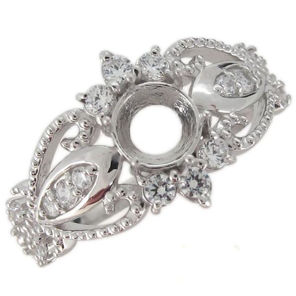 18金製のセミオーダー用の空枠です。お手持ちのルース(宝石)で製作致します。思い出の品や大切な形見などのリフォームにお役立てください。【18金カラー3色の中から】お選び頂けます。本体素材：K18ホワイトゴールド/K18イエローゴールド/K1...