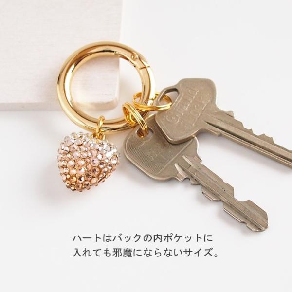 キーホルダー おしゃれ レディース スワロフスキー ぷっくりハートのキーリング 女性 プレゼント Buyee Servis Zakupok Tretim Licom Buyee Pokupajte Iz Yaponii