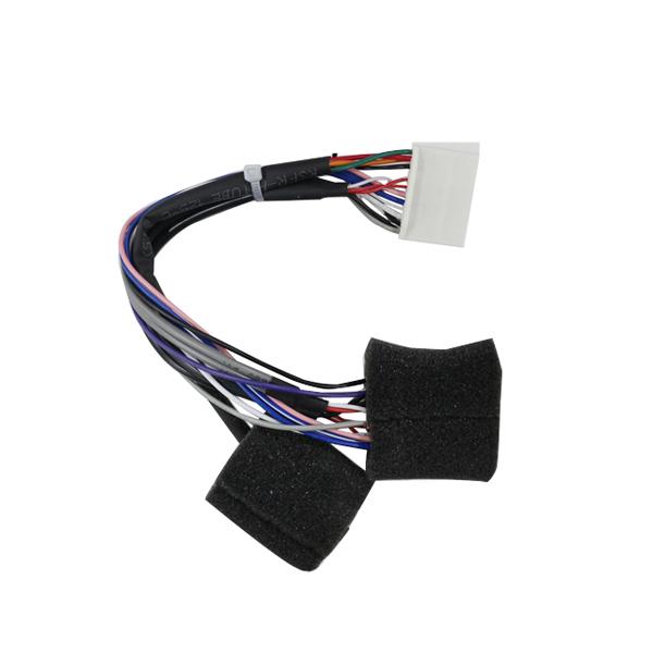 トヨタ(純正) ステアリングスイッチ変換ケーブル のパーツレビュー | クラウンセダン(Racco) | みんカラ トヨタ　ステアリングケーブル