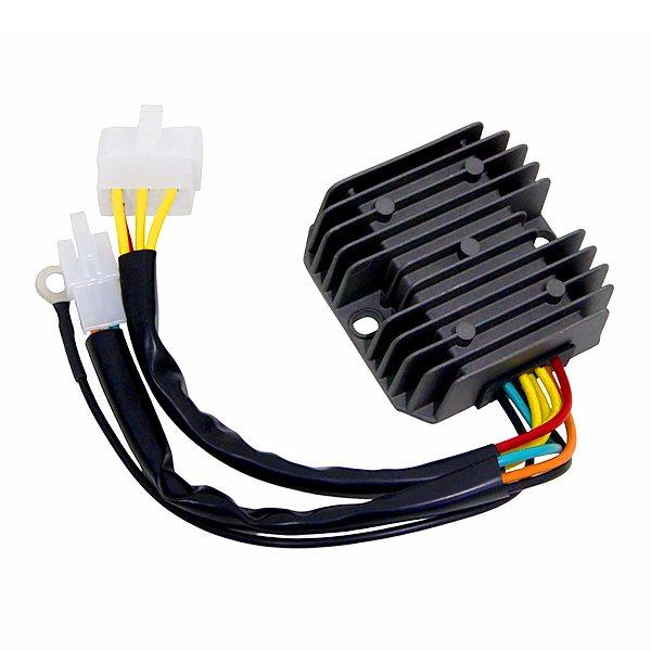 MFバッテリー対応 スズキ レギュレーターです。発電機で起こした交流を直流に変換するレクチファイヤと電圧を制御するレギュレータが合わさった部品です。電圧が安定しない・バッテリーがあがる・電球が切れる・なんだか焦げ臭いときは交換をお試しくださ...