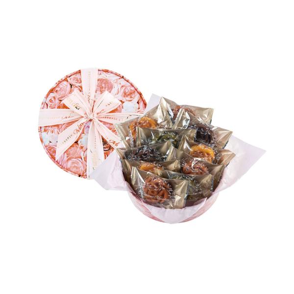 バラのフィナンシェ(フランボワーズ・アプリコ)各4個、バラのフィナンシェ (抹茶・ショコラ)各3個