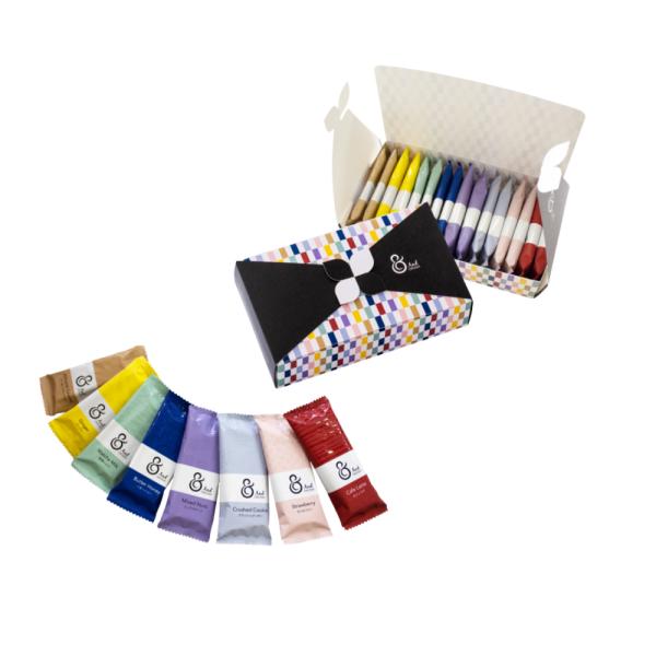 [Release date: May 10, 2021]日本の伝統的なおこしの製法と、西洋で愛される軽やかなフレーバーが出会って誕生した豊かな味わいが自慢。&amp; OKOSHI 全8種類を詰め合わせた、アソートセット。今までにない軽やか...