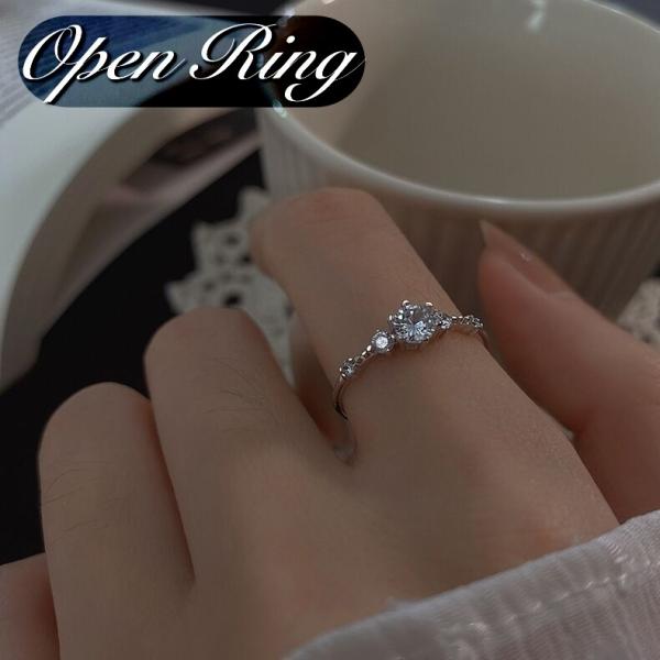 上品なデザインのオープンリングです。自分用はもちろん、プレゼント用としても◎【サイズについて】画像をご参照ください。【素材について】合金【カラーについて】生産ロットにより柄の出方や色の濃淡が異なる場合がございます。お使いのモニターや撮影時の...