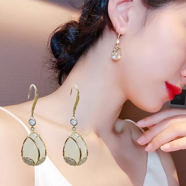 ピアス フックピアス 両耳用 チューリップ アクセサリー レディース 女性 婦人 揺れる 上品 かわいい おしゃれ ギフト プレゼント ファッション小 プラスナオ Paypayモール店 通販 Paypayモール