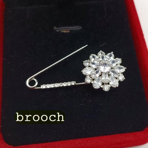 ブローチ ✩*॰本物のお花を✩*॰ ストーンつき ブローチ レディース 女性 婦人 アクセサリー フラワー 華 花 お花