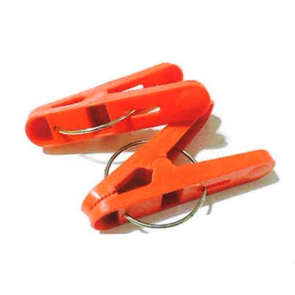 スイートピーなどの誘引に。柔らかバネ仕様です。品名：ソフトピンチ色：赤入数：3000個（（小袋50個×10袋）×6袋）穴サイズ：縦11mm程度、横6mm程度