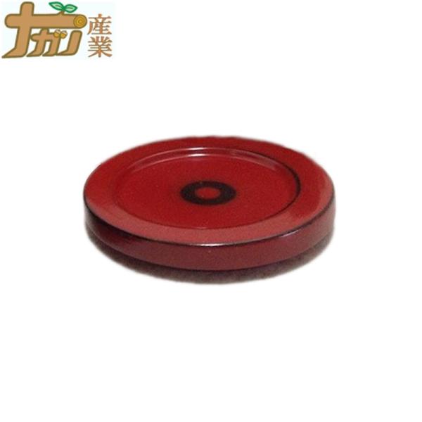 漆木 薬味皿 根来曙 朱です。漆木 千代口 亀甲研だし曙 朱のフタにもなり、上に薬味を乗せてお使いいただけます。●仕様サイズ：直径8×高さ1.2cm