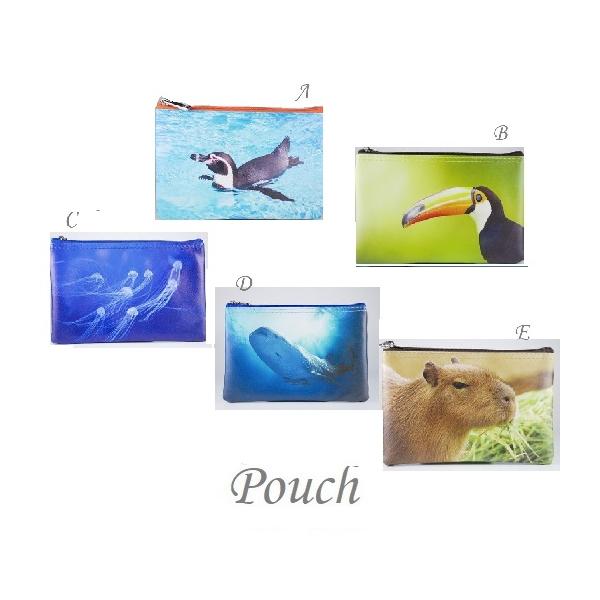 生きものポーチ　ファスナーフラットポーチ　在庫処分  お届け方法ゆうパケットメール便で２個迄 指定日代引き不可生産地　タイ　素材　表PVC(ポリ塩化ビニール) 裏地ナイロン　中綿ポリウレタン　サイズ17x11x1cm