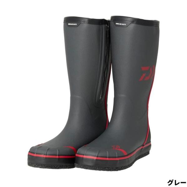 ダイワ  新しく採用した軽量・高柔軟性の特殊発泡ゴムを本体素材に採用し、高次元の柔らかさと伸縮性を実現。突っ張り感がなく足にしっかりフィットし、長時間の使用でも快適な履き心地が続く。 また、サイドファスナー仕様で着脱もスムーズ。ダイワ独自の...