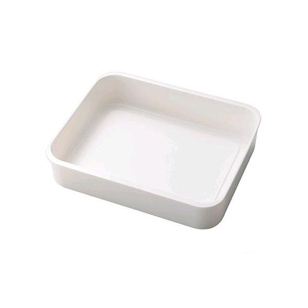 シマノ  素材PP(ポリプロピレン) 【その他特長】 環境美化協力商品 ●カラー:ホワイト ●サイズ:幅225×長212×高68.5mm|小物や弁当入れや氷作りケースとして活用できる、なにかと便利な大型トレー。 TKM-03-01-07