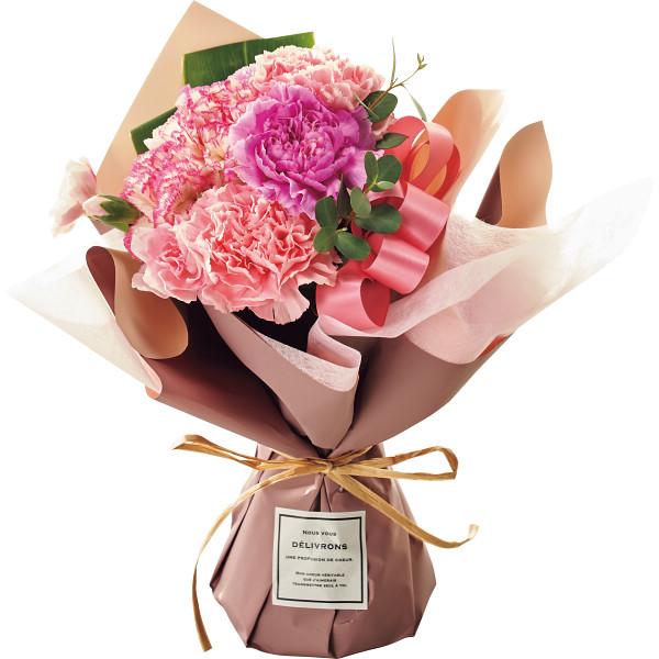 ラッピングを取らずにそのまま飾ることができる、手軽で便利なスタンディングブーケです。【商品内容】カーネーション６、スプレーカーネーション１、ドラセナ、ユーカリお手入れのしおり付※一部つぼみの状態でお届けします。【サイズ】現品（長さ）約２３ｃ...