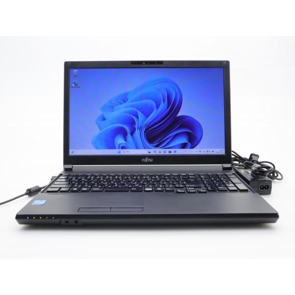 富士通 LIFEBOOK A5511/G Core i3-1125G4 2GHz 8GB 256GB(NVMeSSD) DVD-ROM 15.6インチ非光沢 FWXGA 1366x768 Windows11 Pro 小難