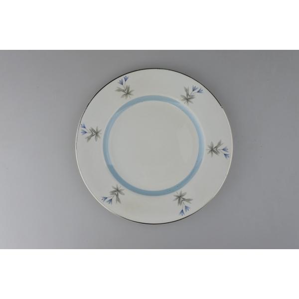 1851年創業、イギリスのバースルム地区に拠点を置く伝統的な陶磁器メーカーで、世界中のコレクターや愛好者に愛されています。＊商品＊1960年頃に製造されたケーキ皿です。「Burleigh Ware」「Burgess &amp; Leigh」...