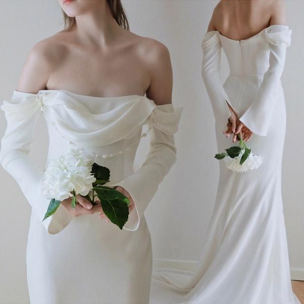 特売 ウェディングドレス 長袖 肩出し シンプル マーメイドライン 花嫁 結婚式 二次会 披露宴 フォトウェディング ロング トレーンドレス 高速配送 Cygen Eu
