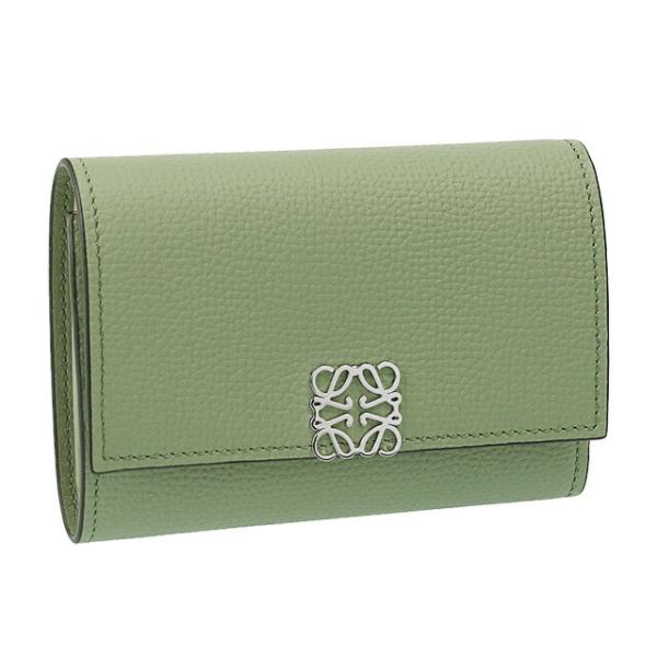 posecafe2_loewe-c821s33x01-6424 posecafe2_loewe-c821s33x01-6424