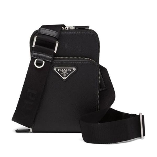 posecafe2_prada-2zh126-053-f0002 posecafe2_prada-2zh126-053-f0002