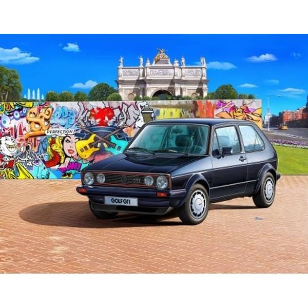 ドイツレベル 1/24 フォルクスワーゲン ゴルフ 1 Gti ピレリ(35周年セット) スケールモデル 05694