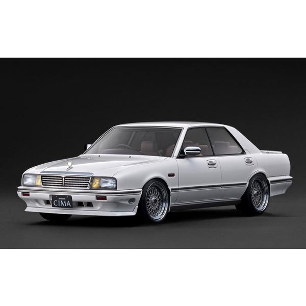 ignition model（イグニッションモデル） 1/18 NISSAN GLORIA CIMA