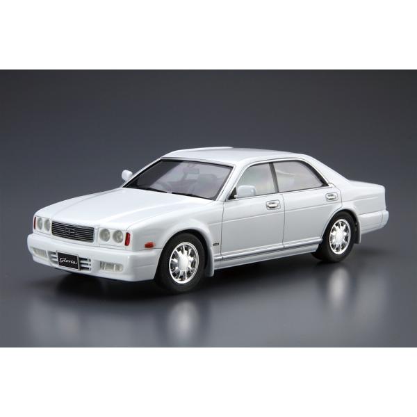 青島文化教材社 1/24 ザ・モデルカー No.92 ニッサン Y32 セドリック