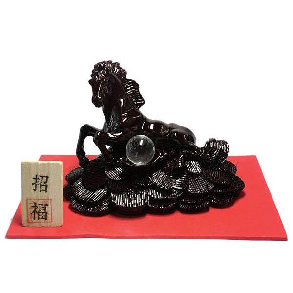 成功と繁栄の象徴「招福馬」「銭馬 」「赤兎馬」水晶玉もしくはインド