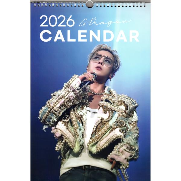 BIGBANG ビッグバン G-DRAGON ジードラゴン ジヨン GD グッズ 大判 壁掛け カレンダー 2026年 (令和8年) + ステッカーセットG-DRAGON ジードラゴン ジヨン GD K-POP 最新 画像 グッズ ライブ ...