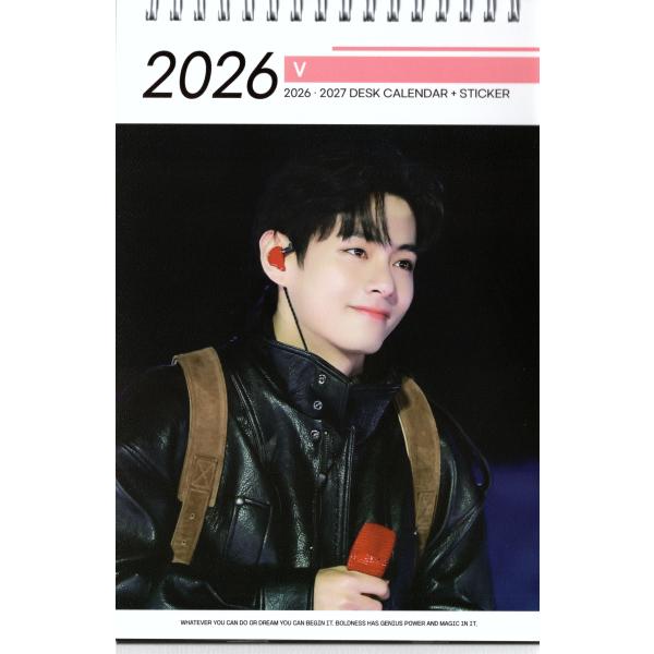 BTS V テテ グッズ 卓上 カレンダー (写真集 カレンダー) 2026~2027年(2年分) + ステッカーシール [12点セット] K-POPbts V テテ 最新 画像 グッズ クッション マグカップ カレンダー 写真集 ポスター...