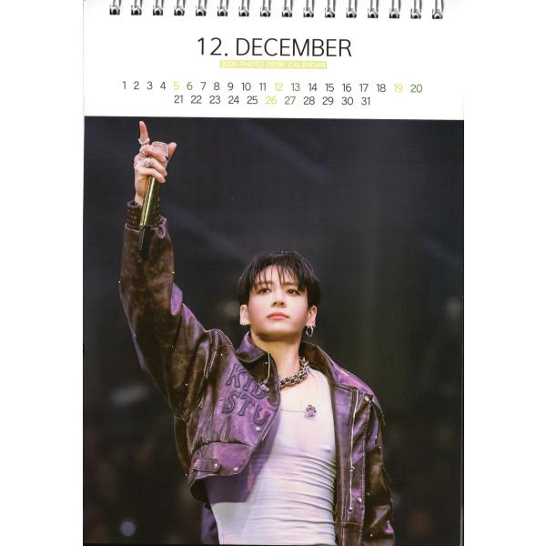 BTS �W�����O�N �O�b�Y ��� �J�����_�[ (�ʐ^�W) 2026~2027�N (2�N��)+ �X�e�b�J�[�V�[�� 12�_�Z�b�g ���i�摜2