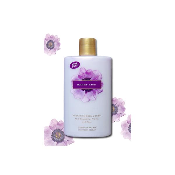 Victoria's Secret（ヴィクトリア・ビクトリアシークレット）【Body Lotion, Berry Kiss】(ボディーローション, ベリーキス)