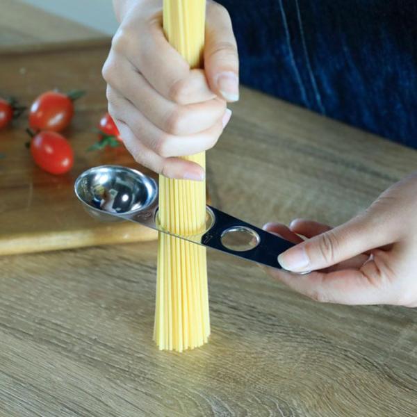 他サイト： シービージャパン パスタも量れる計量スプーン シルバー 父の日 ギフト プレゼントの商品画像