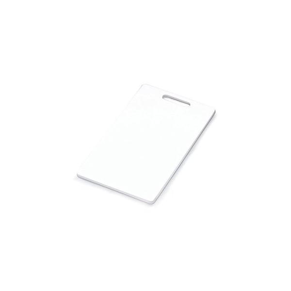 扱いやすい薄型（厚さ8mm）軽量タイプの銀イオン抗菌まな板抗菌まな板ライトL●厚さ8mmの軽量タイプで扱いやすい●抗菌加工商品詳細カラー ホワイトJANコード 4973221043452サイズ 約縦37×横22×高さ0.8cm材質 ポリエチレン