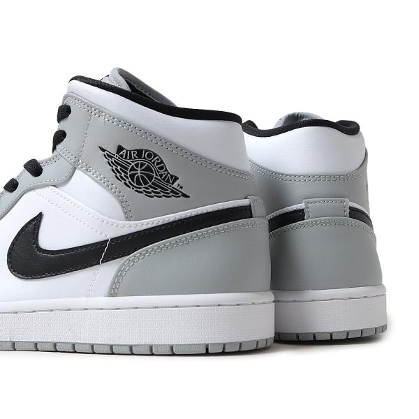 NIKE AIR JORDAN 1 MID 