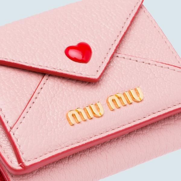 ミュウミュウ Miu Miu 財布 小財布 限定 三つ折り ３つ折り ピンク ゴールド 三つ折り ライトピンク レッド ゴールド ハート マドラスレザー 5mh0212bc3f0615miumiu5mh0212bc3f0615 ブランドショップprecious