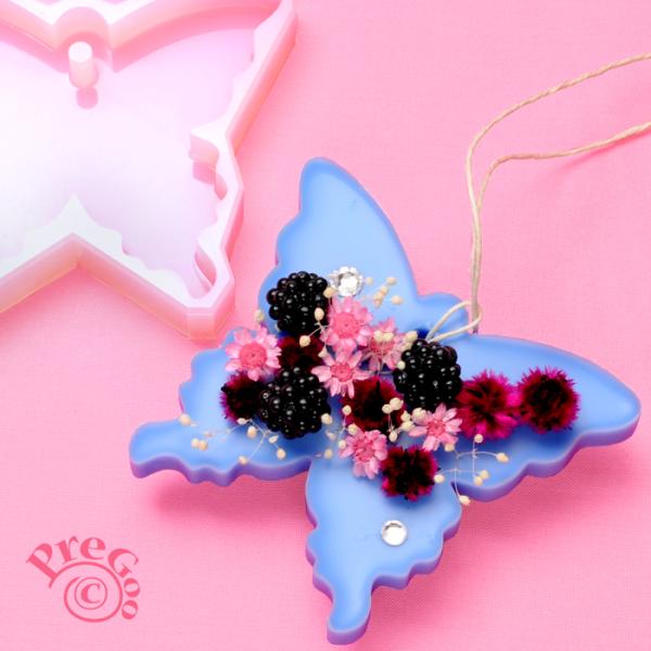 ◆完成サイズ： 8.3×7.3×高2cm 型いっぱいのワックス容量 約26g◆製品サイズ： 9.0×8.0×高1.3cm　　　　　　アロマ ワックス サシェ　　　　〜つくり方を簡単にご紹介します〜1)製作時に多少の油分が付着している場合があ...