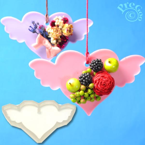 ◆完成サイズ： 12×7×高1cm 重さMAX  型いっぱいのワックス容量 約35g◆製品サイズ： 12.6×7.5×高1.3cm　　　　　　アロマ ワックス サシェ　　　　〜つくり方を簡単にご紹介します〜1)製作時に多少の油分が付着してい...