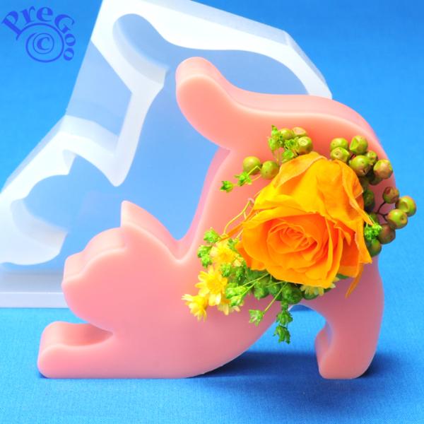 ◆完成サイズ： 10×8.6×高2cm 型いっぱいのワックス容量 約78g◆製品サイズ： 10.5×9.6×高2.3cm置くタイプのワックスサシェ型です。自立して立たせることができますのでドライパーツ等をデコレーションして玄関や棚やテーブル...