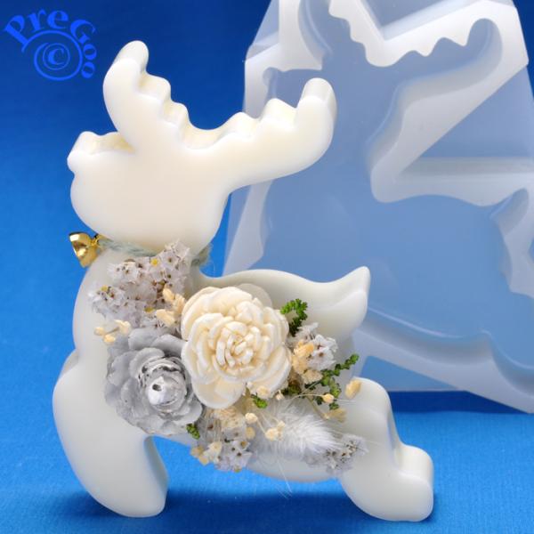 ◆完成サイズ： 8.5×10.3×高2cm 型いっぱいまでのワックス容量 約68g◆製品サイズ： 9.7×11×高2.3cm置くタイプのワックスサシェ型です。自立して立たせることができますのでドライパーツ等をデコレーションして玄関や棚やテー...