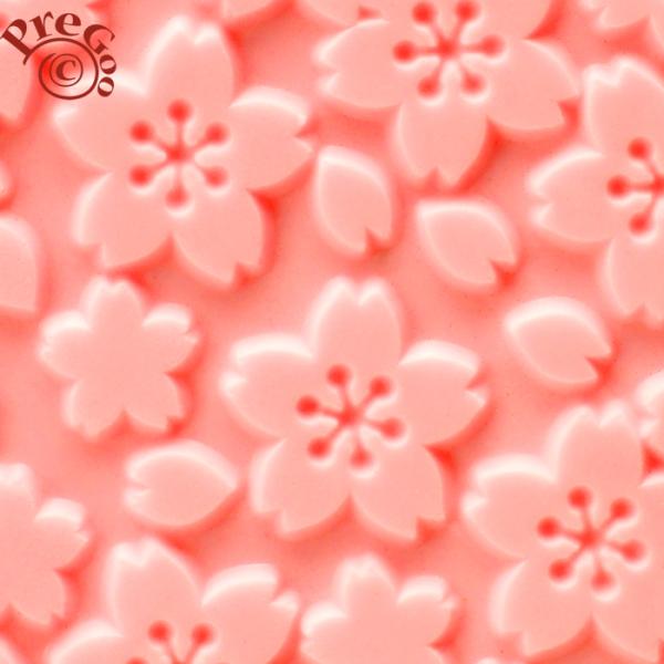 ■手作り石鹸やキャンドルに桜の模様をつけちゃおうシート！ 四角のシリコンモールドなどの底に敷いて使用します。柔らかいシリコン製なので、シートが剥がれやすく、簡単に桜の模様のついた石けんをつくることができます。丸く囲ってキャンドル(ロウソク)...