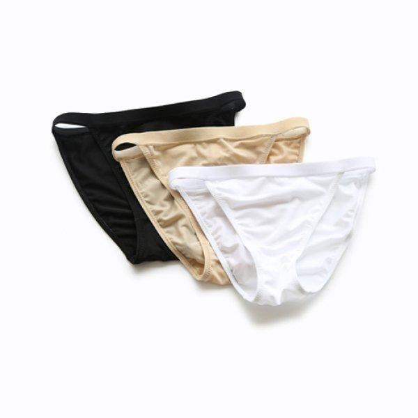 しっかりしたホールド感が魅力の太ゴムフルバック水着用インナーショーツが登場しました。このインナーショーツは、ベーシックカラーでシンプルなデザインながらも機能性に優れており、水着との相性抜群です。製品の特徴として、丈夫なホールド感がありながら...