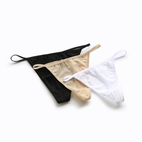 ノーマル水着用インナーショーツが登場しました。ベーシックカラーでシンプルなデザインながら、その機能性は抜群です。伸縮性のある素材を使用しているため、着心地がとても快適。水着の下にしっかりフィットし、動きやすさをサポートします。