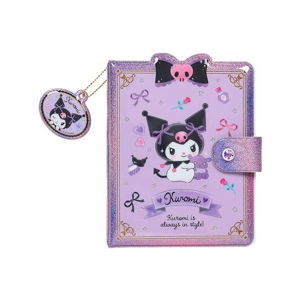 クロミ/-/913952・Color:クロミ・本体サイズ：シール手帳:約幅15×奥行3.5×高さ20cm※チャーム含まず。主な材料・原料：紙、PVC・シールやお手紙交換を楽しめる。チャーム取り外し可能。対象年齢3才以上。・C 2024 SA...