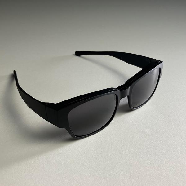 いつものメガネに上からかけるだけかけ替えるわずらわしさがなく、４種のレンズで視界快適！ 新生活