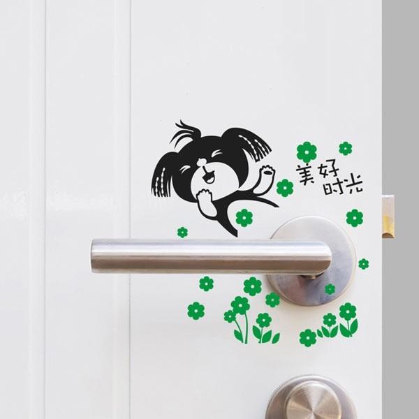 【仕様】色:ワンちゃんのスイッチシールサイズ:13×20cm【商品情報】雑貨|ウォールステッカー|動物・ペット商品番号:SM1-1602 ●にっこり笑うワンちゃんがモチーフのとってもキュートなウォールステッカーです♪スイッチやドアノブ周りの...