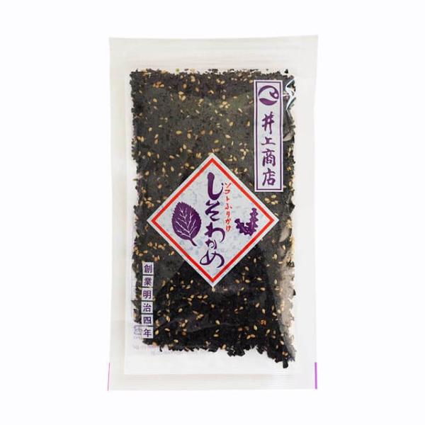 やわらかく仕上げしてあるのが特徴。しっとり、ソフトな食感のしそわかめのふりかけです。そのまま温かいご飯にふりかけてお召し上がりください。また、おにぎりやピラフ、お好み焼き、うどん、野菜サラダなどいろいろな料理にご使用ください。しそわかめは良...