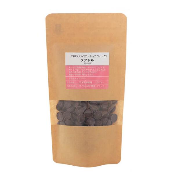 キレのある後味が特徴のミルクチョコレート。とても食べやすく合わせる素材を選びません。ガナッシュ、ムースなど、あらゆる用途に使用できます。ひと粒のサイズ：直径10〜11mm程度■種類：ミルクチョコレート■カカオ分：36.5%、カカオバター：3...